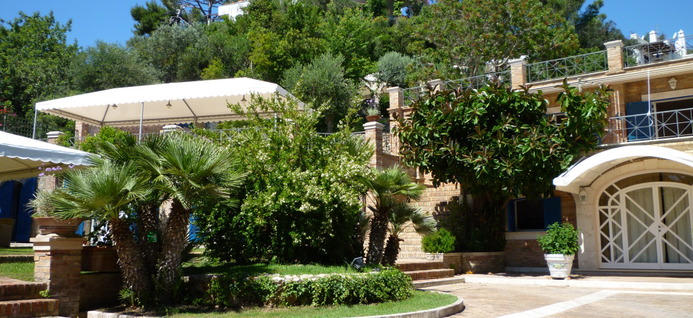 LAZIO – VILLA “Circeo” LAZIO – VILLA “Circeo”
